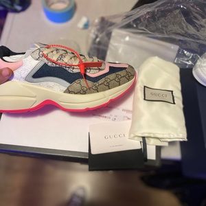Gucci women size 39